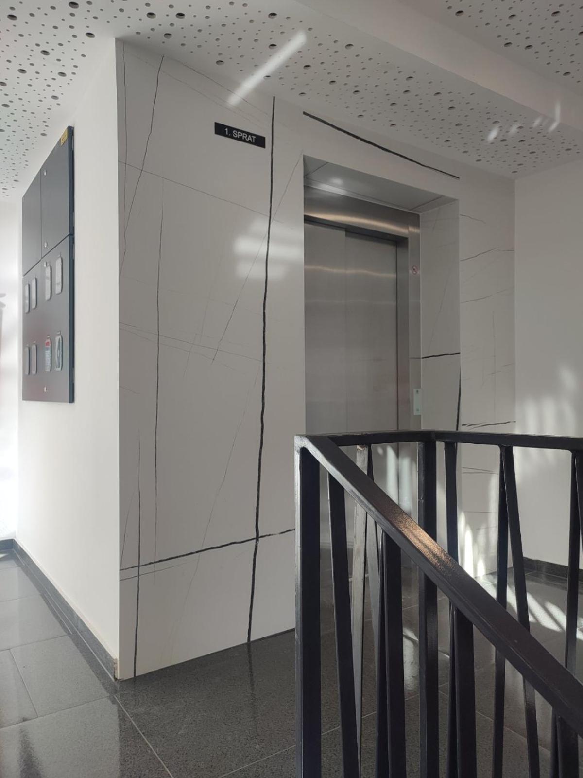 Pannonica Banja Residence Apt Тузла Экстерьер фото