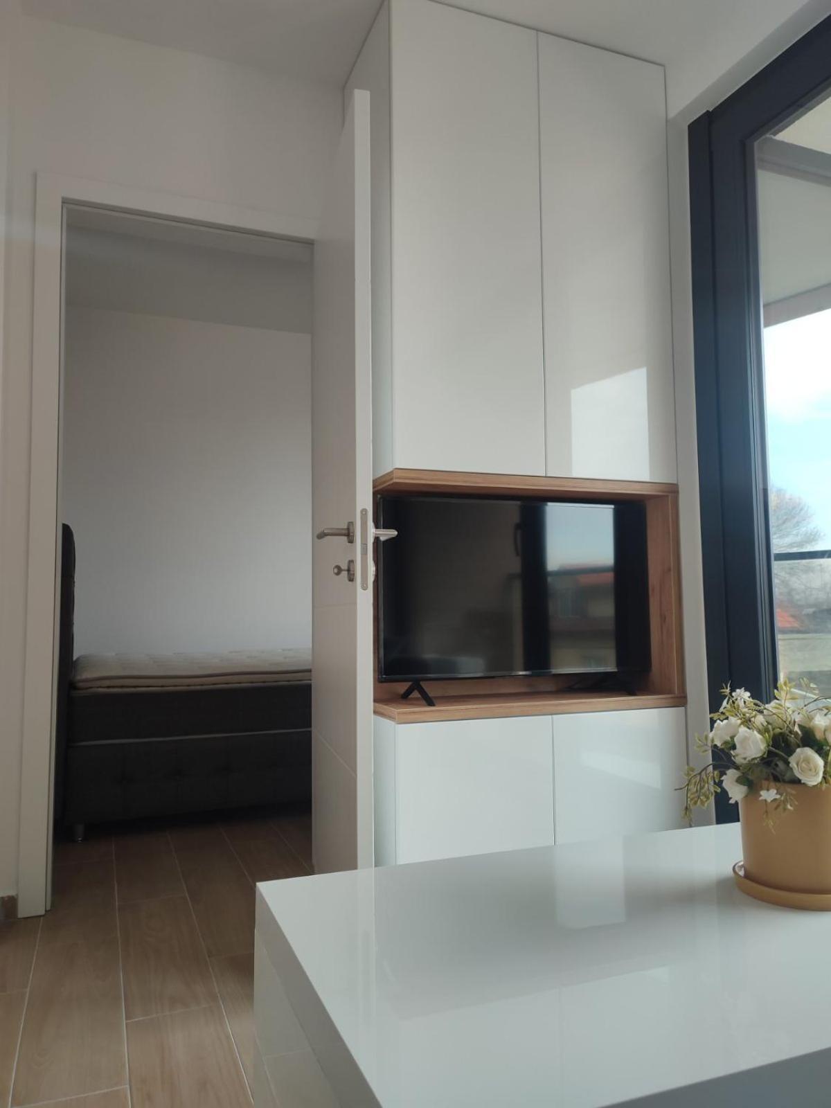 Pannonica Banja Residence Apt Тузла Экстерьер фото
